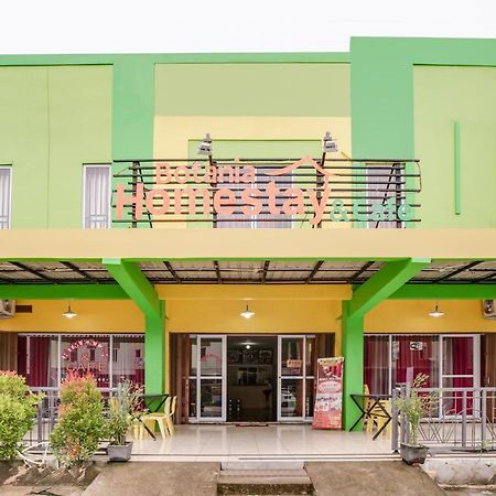 Oyo 90024 Botania Homestay & Cafe Nongsa Exterior foto